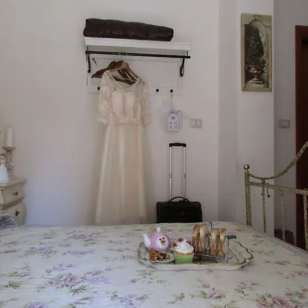 Santa Sofia B&B 그라비나 디 카타니아