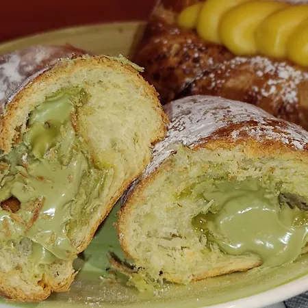 Bed & Breakfast Santa Sofia Gravina di Catania