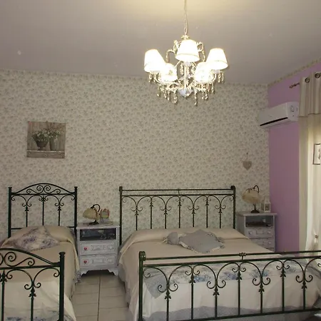 Santa Sofia Bed & Breakfast 3*